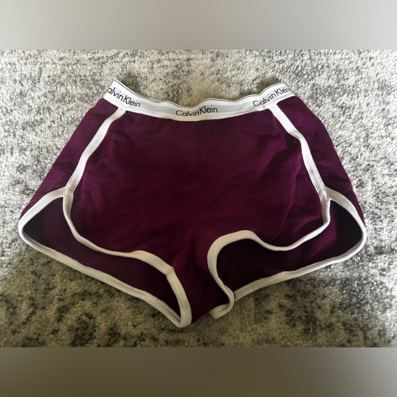Calvin Klein Pants - Calvin Klein Burgundy Modern Cotton Stretch White Trim Size: Medium Never Worn